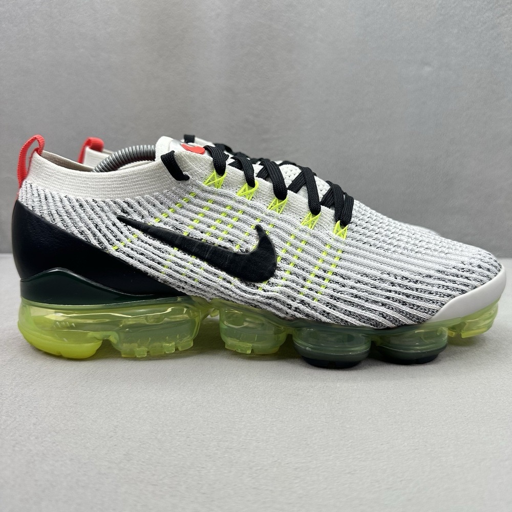 Mens Size 11 Nike Air VaporMax Flyknit 3 Shoes White Black Volt Running Sneakers